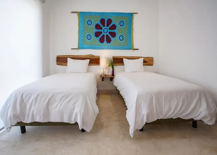 Kaab Boho Hotel 3*